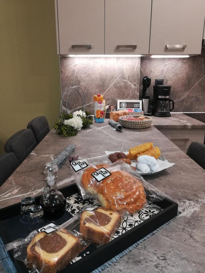 Nemeapolis 1 Apt Екстериор снимка